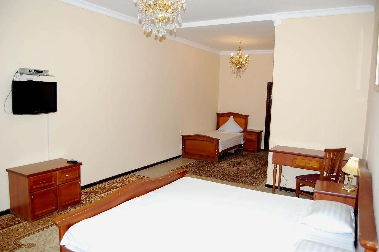 Hôtel Crown à Tachkent Extérieur photo
