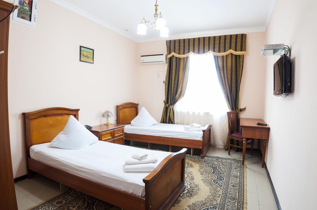 Hôtel Crown à Tachkent Extérieur photo